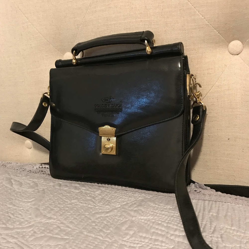Vintage black Golden Duck leather purse